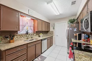 1519 Rocky Point Dr, Lewisville, TX 75077 - Photo 15