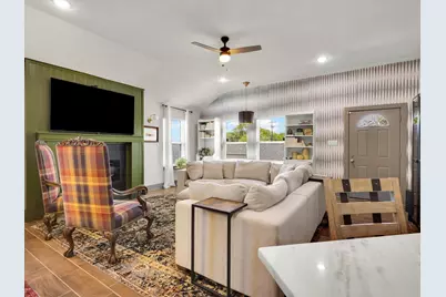 2721 Beechwood Street, Granbury, TX 76048 - Photo 3