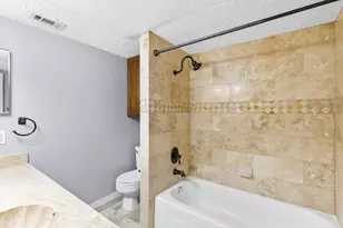 5840 Spring Valley Rd, Dallas, TX 75254 - Photo 13