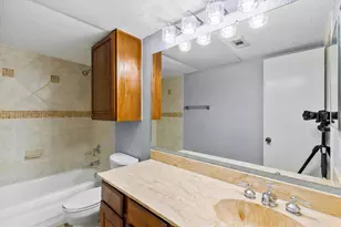 5840 Spring Valley Rd, Dallas, TX 75254 - Photo 17