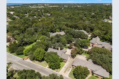 809 Woodland West Drive, Woodway, TX 76712 - Photo 27