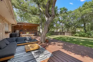 809 Woodland W Dr, Woodway, TX 76712 - Photo 21