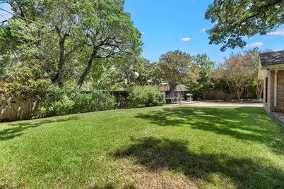 809 Woodland West Drive, Woodway, TX 76712 - Photo 23