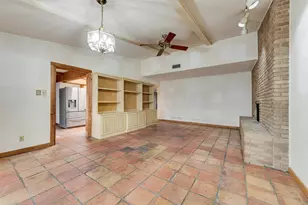 12330 Cedar Bend Dr, Dallas, TX 75244 - Photo 5