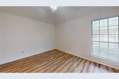 1842 Silverwood Lane, Plano, TX 75075 - Photo 5