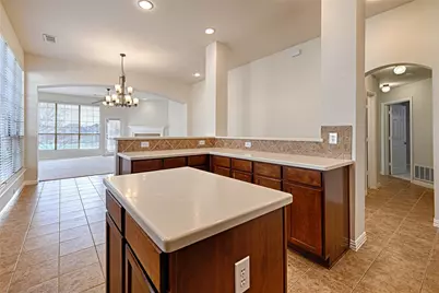 2619 Cove Drive, Grand Prairie, TX 75054 - Photo 9