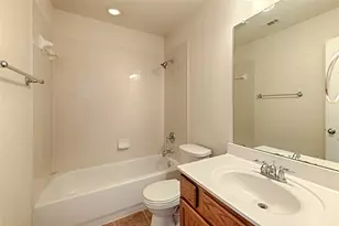 2619 Cove Dr, Grand Prairie, TX 75054 - Photo 37