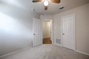 2619 Cove Dr, Grand Prairie, TX 75054 - Photo 29