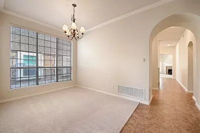 2619 Cove Drive, Grand Prairie, TX 75054 - Photo 7