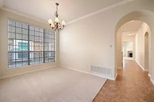 2619 Cove Dr, Grand Prairie, TX 75054 - Photo 7