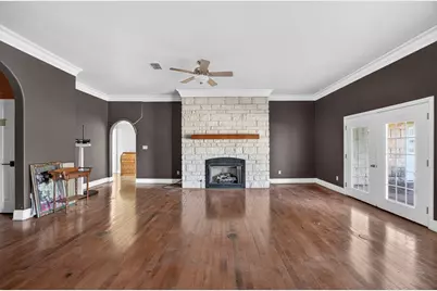 310 Oakhill Drive, Keene, TX 76059 - Photo 5