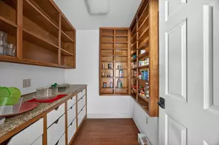 310 Oakhill Dr, Keene, TX 76059 - Photo 15