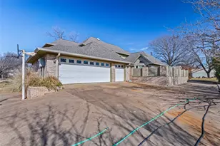 8908 Brierfield Rd, Granbury, TX 76049 - Photo 39