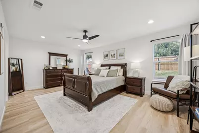 1609 Knight Trail, Little Elm, TX 75036 - Photo 11