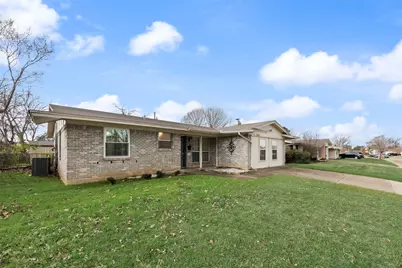 2414 Sparling Way Drive, Carrollton, TX 75006 - Photo 1