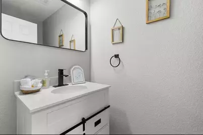 1620 Flint Avenue #B, Waco, TX 76706 - Photo 13