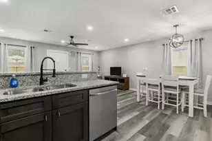 1620 Flint Ave, Waco, TX 76706 - Photo 7