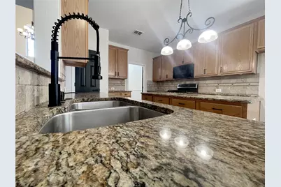 7850 Greenvalley Lane, Frisco, TX 75033 - Photo 9