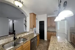 7850 Greenvalley Ln, Frisco, TX 75033 - Photo 13