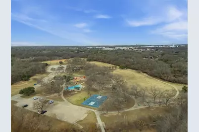 2817 Kingswood Drive, Grapevine, TX 76051 - Photo 29