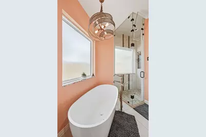 2817 Kingswood Drive, Grapevine, TX 76051 - Photo 19