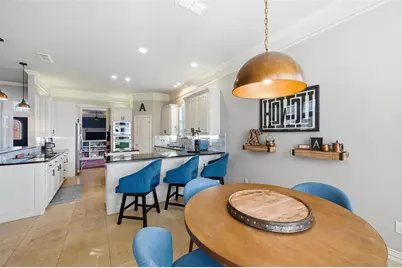 2817 Kingswood Drive, Grapevine, TX 76051 - Photo 9