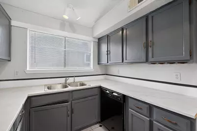 1634 Sunswept Terrace, Lewisville, TX 75077 - Photo 11