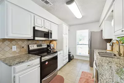 3129 Regency, Carrollton, TX 75007 - Photo 13