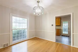 6165 Ravendale Ln, Dallas, TX 75214 - Photo 9