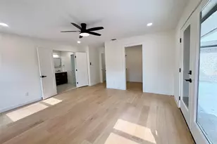 9920 Greenfield Dr, Dallas, TX 75238 - Photo 11