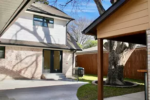 9920 Greenfield Dr, Dallas, TX 75238 - Photo 35