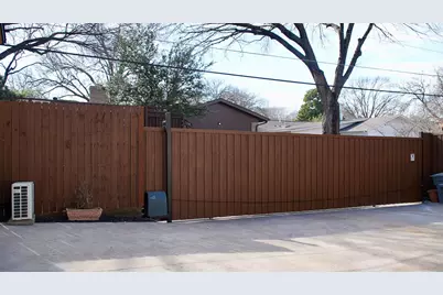 9920 Greenfield Drive, Dallas, TX 75238 - Photo 39