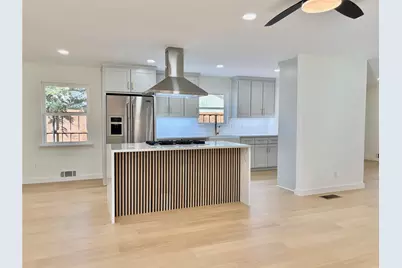 9920 Greenfield Drive, Dallas, TX 75238 - Photo 3