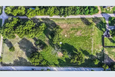 708A W Howell Street, Saint Jo, TX 76265 - Photo 13