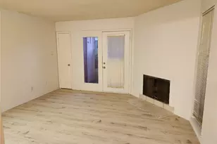 9813 Walnut St, Dallas, TX 75243 - Photo 11