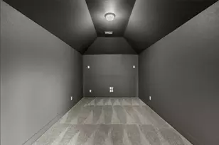 1824 Valencia Dr, Little Elm, TX 75068 - Photo 5