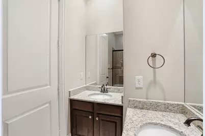 6736 Marbella #28, Irving, TX 75039 - Photo 9