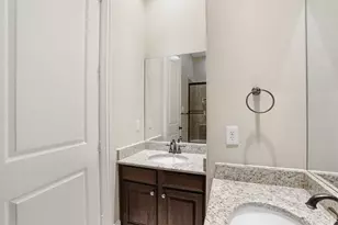 6736 Marbella, Irving, TX 75039 - Photo 9