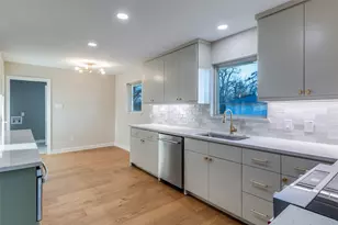 7006 Town N Dr, Dallas, TX 75231 - Photo 13