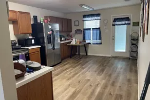 2408 Spruce Ct, Little Elm, TX 75068 - Photo 7