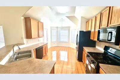 6718 Hillgreen Drive, Arlington, TX 76002 - Photo 7