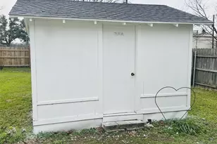 406 E Brazos St, Groesbeck, TX 76642 - Photo 27