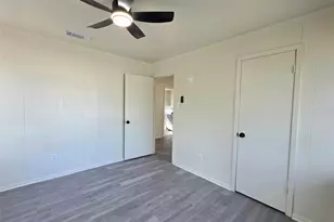 406 E Brazos St, Groesbeck, TX 76642 - Photo 15