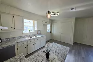 406 E Brazos St, Groesbeck, TX 76642 - Photo 21