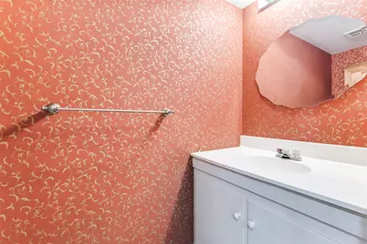 7526 W Northwest Highway #2, Dallas, TX 75225 - Photo 13