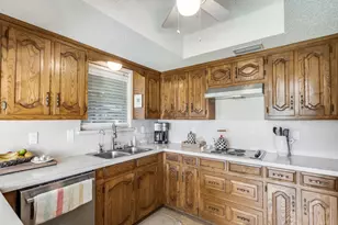 1724 Scottsdale Dr, Plano, TX 75023 - Photo 9