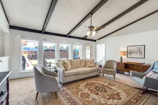 1724 Scottsdale Dr, Plano, TX 75023 - Photo 5