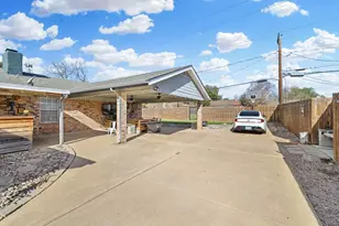 6537 Briley Dr, North Richland Hills, TX 76180 - Photo 31