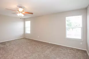 524 King St, Cedar Hill, TX 75104 - Photo 9