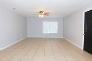 714 N Ruddell St, Denton, TX 76209 - Photo 3